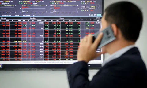 Thị trường chứng khoán: VN-Index mất gần 21 điểm, hơn 700 mã giảm