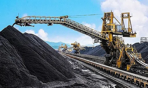 EVN vẫn bảo đảm cung ứng điện dù các nguồn nhiệt điện than huy động thấp