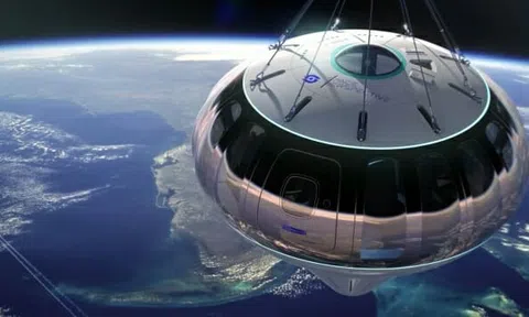 Du hành vũ trụ trên khinh khí cầu