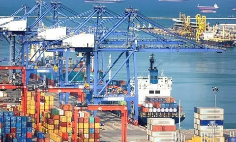 Tổng kim ngạch xuất nhập khẩu Việt Nam phục hồi ấn tượng, đạt gần 37 tỷ USD