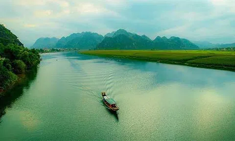 Trịnh Công Sơn - Nhẹ gót lãng du (kỳ 5): Một dòng sông đã qua đời