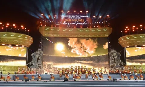 Thành phố Sầm Sơn (Thanh Hóa): Kỷ niệm 115 năm du lịch Sầm Sơn – “Sầm Sơn bay cao vươn xa”