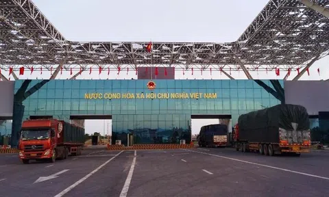 Dự kiến thông quan Cửa khẩu Cầu Bắc Luân 2 từ 8h ngày 26/4