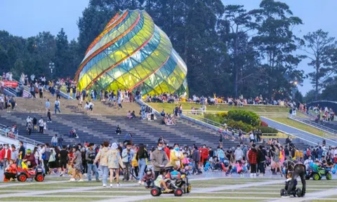Đà Lạt "cháy" phòng sớm dịp nghỉ lễ, cảnh báo thủ đoạn lừa đảo đặt phòng qua mạng