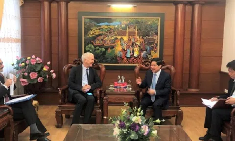 Việt Nam và Thụy Sỹ hợp tác áp dụng chuyển đổi số trong ngành trồng trọt