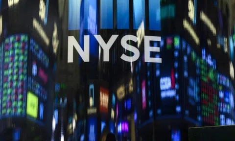 11 nghìn tỷ USD "bốc hơi" khỏi thị trường chứng khoán toàn cầu