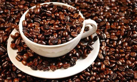Tiêu dùng xanh ngày 16/5: Giá cà phê trong nước từ 40.200 - 40.800 đồng/kg, cà phê thế giới vẫn giảm