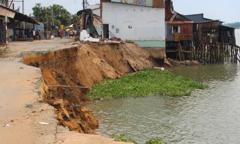 Không để sông miền Tây thêm “méo mó, dị dạng”
