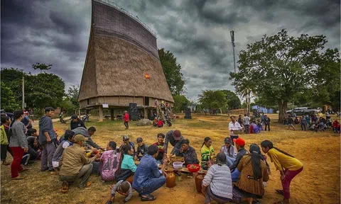 Kon Tum khai thác tài nguyên du lịch nhân văn