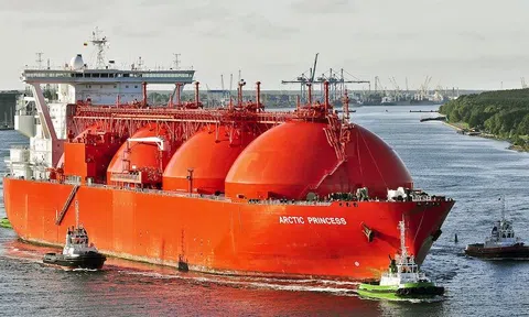 Giá khí LNG có thể tiếp tục neo cao trong vài năm tới