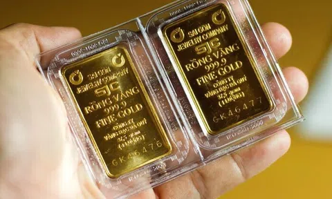 Giá vàng trong nước vẫn đắt hơn thế giới trên 17 triệu đồng/lượng