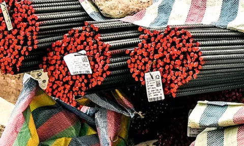 Thắng doanh thu, ngành thép lại rụt rè lợi nhuận