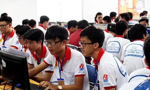Vòng chung kết Hội thi Tin học trẻ TP. Hồ Chí Minh  lần thứ 31 sẽ diễn ra vào ngày 19/6