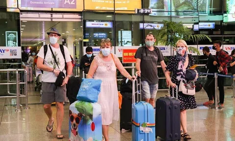 Lượng khách nước ngoài đặt tour du lịch Việt Nam tăng mạnh