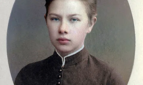 Người thư ký tòa soạn đặc biệt của báo "Tia lửa"