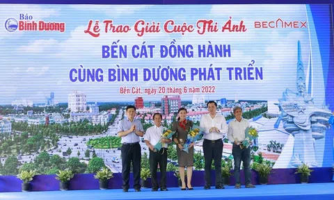 Bình Dương: Trao giải Cuộc thi ảnh “Bến Cát đồng hành cùng Bình Dương phát triển”