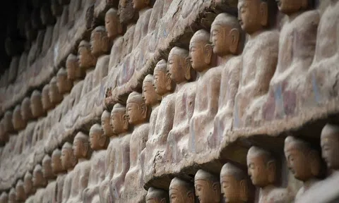 Khám phá quần thể hang động Phật giáo Mạch Tích Sơn lớn nhất Trung Quốc