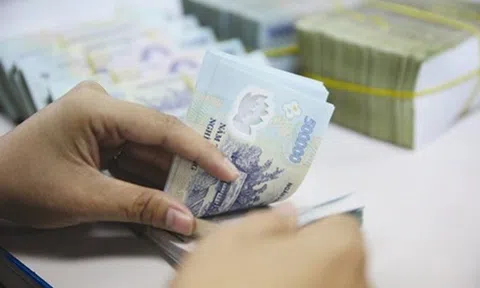 Nhiều ngân hàng tăng lãi suất tiết kiệm