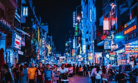 Mặt bằng bán lẻ và nhu cầu thuê Qúy II không suy giảm