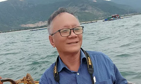 Suy ngẫm với bài thơ  "Khai sinh" của Nhà thơ Nguyễn Tiến Nên