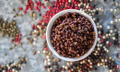 Giá tiêu hôm nay 22/7: Giá ổn định ở một số địa phương, giao dịch cao nhất ở mức 70.000 đồng/kg