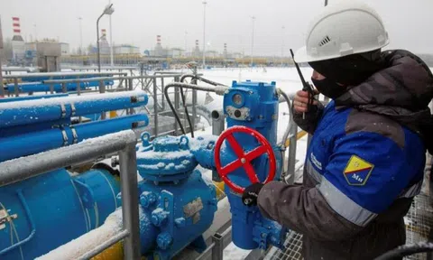 Châu Âu giải bài toán khó về khí đốt khi Nga giảm cung ứng