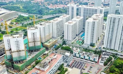 Giá nhà ở tại TP.HCM liên tục "leo thang", người mua nhà rục rịch chuyển hướng