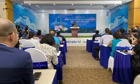 Tài chính và quản trị cho chuyển dịch năng lượng công bằng