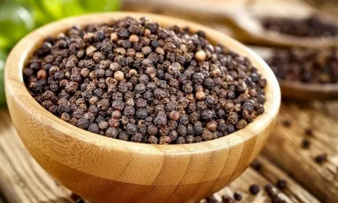 Giá tiêu hôm nay 2/8: Nhu cầu tiêu thụ chậm, giá tiêu trong nước đi ngang