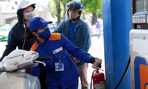 Không trích quỹ BOG giá xăng có thể giảm hơn 1.300 đồng/lít