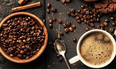 Tiêu dùng xanh ngày 6/8: Giá cà phê trong nước ở mức cao, Arabica lao dốc khi đồng USD hồi phục