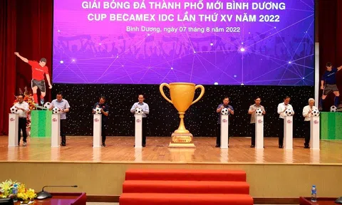 Khai mạc Giải bóng đá thành phố mới Bình Dương cúp Becamex IDC lần thứ XV