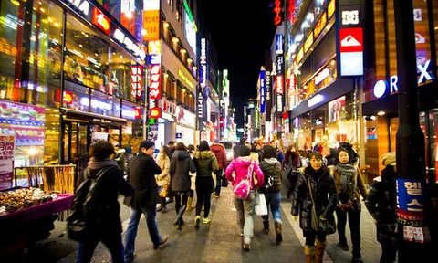 Kinh tế Hàn Quốc đứng trước nguy cơ sụt giảm tăng trưởng do lạm phát cao