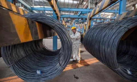 Giá thép tiếp tục giảm sâu