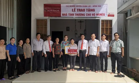 Đồng Nai: Agribank huyện Xuân Lộc phối hợp xã Xuân Định trao nhà tình thương cho hộ nghèo