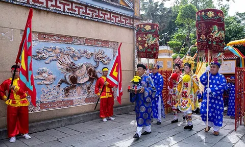 Lăng Ông Bà Chiểu đón Bằng chứng nhận Di sản Văn hóa phi vật thể Quốc gia