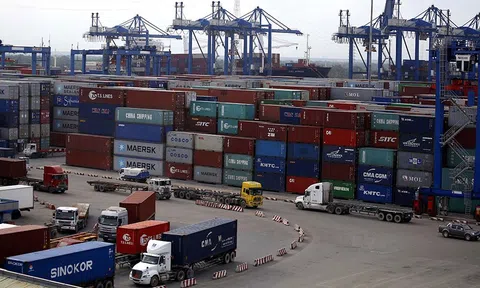 Mỹ giữ nguyên mức thuế đối với hàng hóa Trung Quốc