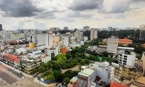 Một số “bất cập” khi các giao dịch quyền sử dụng đất, tài sản gắn liền với đất phải qua sàn bất động sản