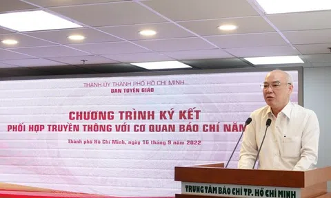 TP.HCM ký kết phối hợp truyền thông với các cơ quan báo chí