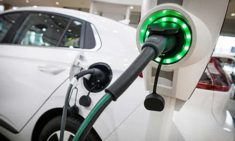 Giá ô tô điện tăng cao bởi cơn sốt Lithium