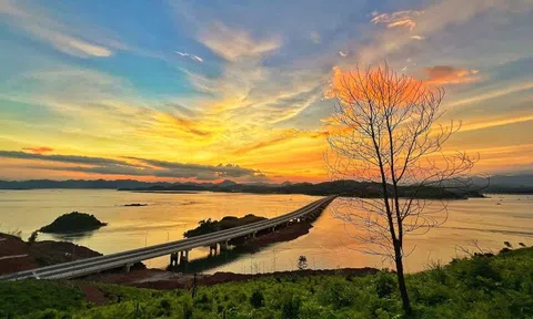 Chính thức thu phí cao tốc Vân Đồn - Móng Cái từ ngày 5/10