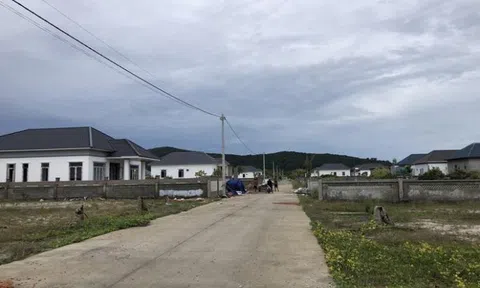 Kiên Giang tháo dỡ 79 căn biệt thự xây dựng trái phép ở Phú Quốc