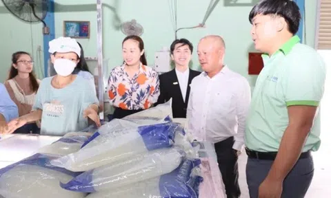 GC Food tiếp Đoàn thẩm định Giải thưởng Sao Đỏ 2022