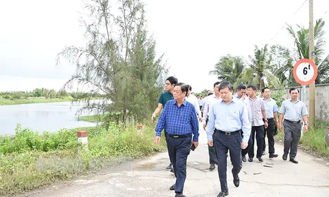 Bộ trưởng Bộ NN&PTNT: Bến Tre cần chuyển tư duy sản xuất nông nghiệp sang kinh tế nông nghiệp