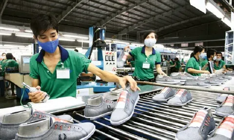Còn những khó khăn cho xuất khẩu những tháng cuối năm 2022