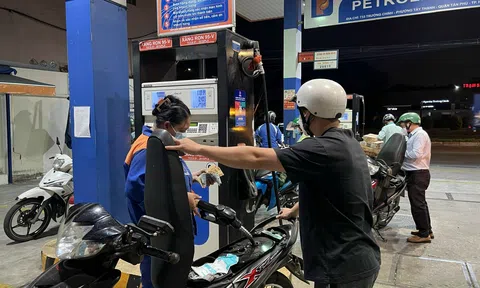 Thanh tra 15 doanh nghiệp đầu mối và 2 đơn vị sản xuất xăng dầu