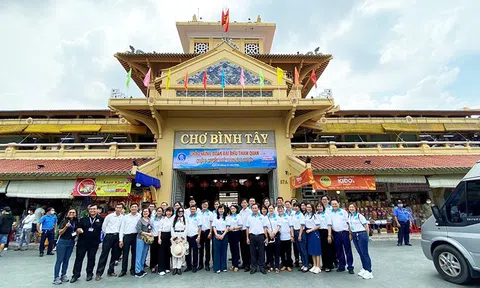 Chợ Bình Tây - Điểm đến hấp dẫn đối với du khách thăm TP. Hồ Chí Minh