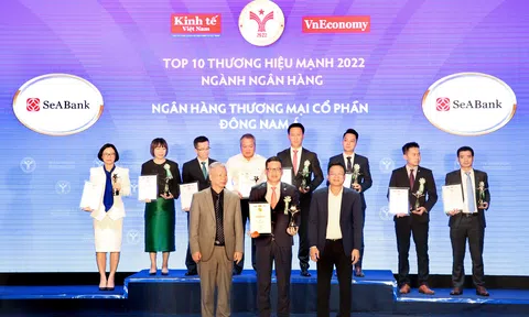SeABank được vinh danh Top 10 Thương hiệu mạnh ngành Ngân hàng 2022