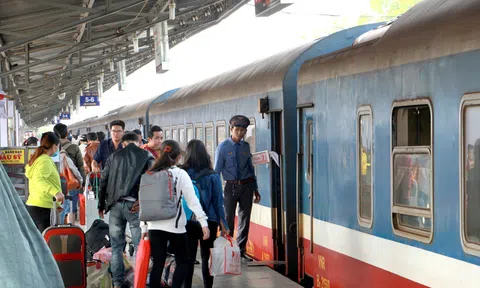 Ngày đầu bán vé tàu Tết, hơn 31.573 vé đã được bán chỉ sau 2 giờ mở bán