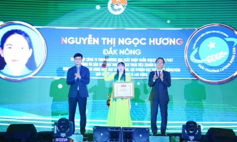 32 nhà nông trẻ xuất sắc toàn quốc nhận Giải thưởng Lương Định Của